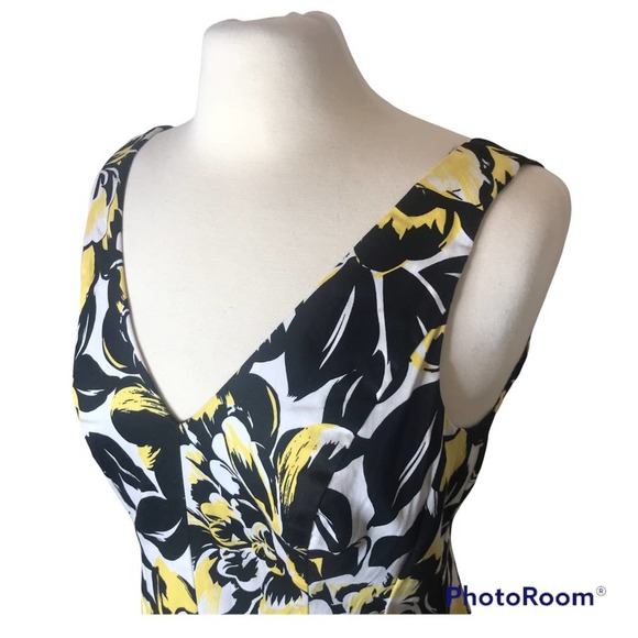 NINE WEST Black and Yellow Print fit and Flare Dress, size 10 - Picture 4 of 8